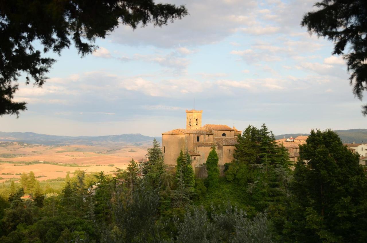Il Mirtillo - A Truly Magical Place In The Heart Of Tuscany, Nestled In A Medieval Village Chianni Exterior photo