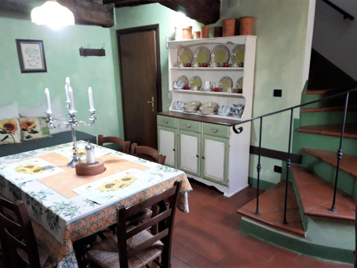 Il Mirtillo - A Truly Magical Place In The Heart Of Tuscany, Nestled In A Medieval Village Chianni Exterior photo